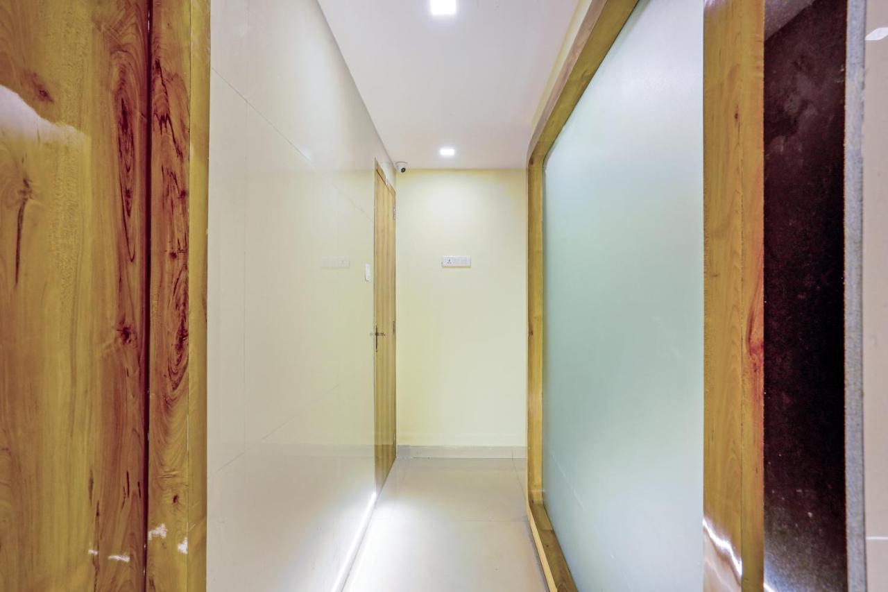 Bkc Corporate Hostel Ac Dormitory 뭄바이 외부 사진