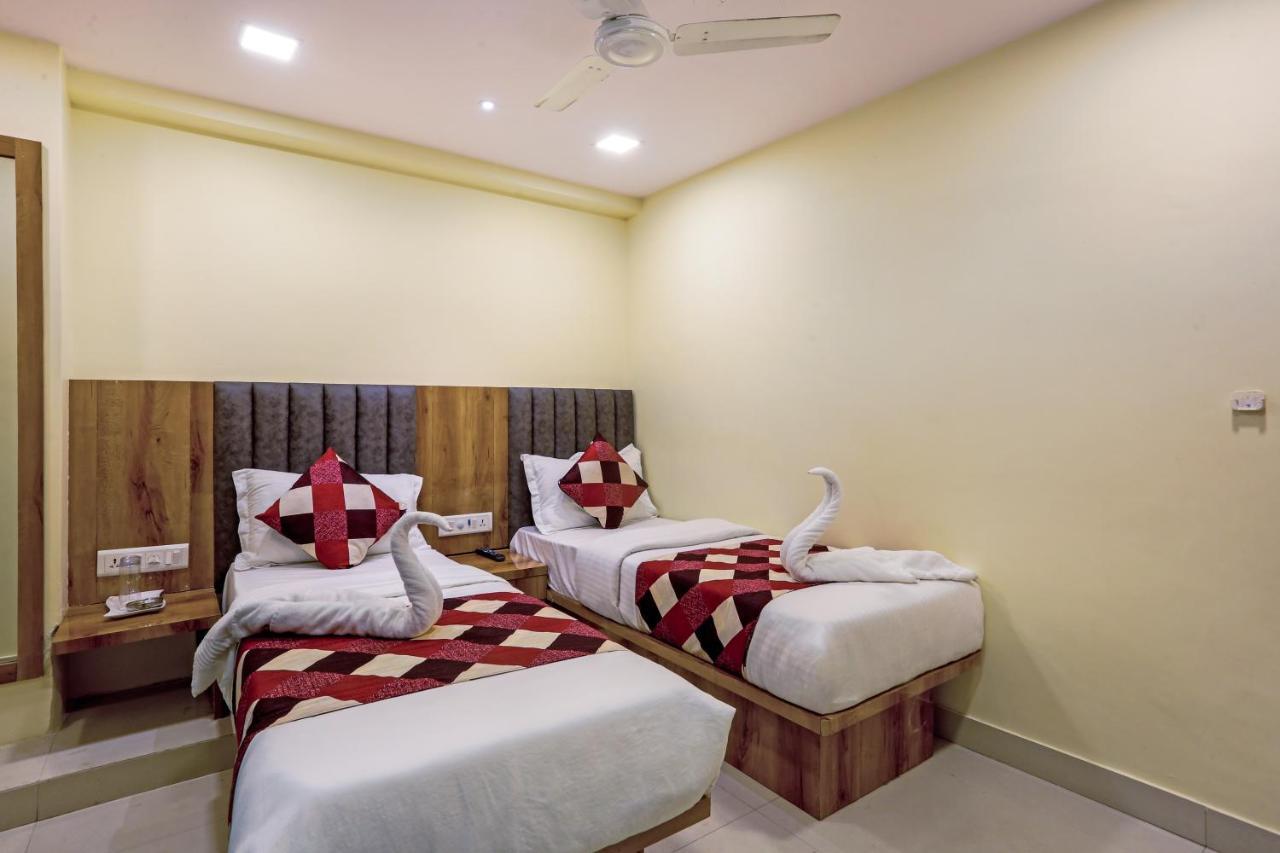 Bkc Corporate Hostel Ac Dormitory 뭄바이 외부 사진