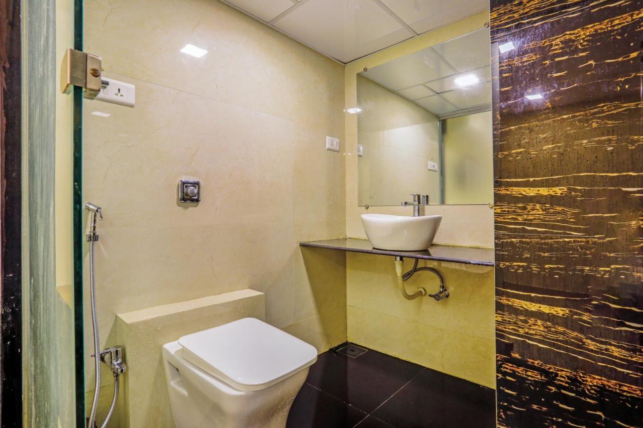 Bkc Corporate Hostel Ac Dormitory 뭄바이 외부 사진